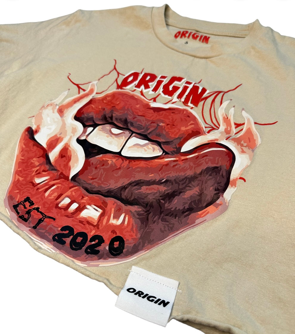 Graphic Lip Tee Crop Top - Valentine Drop 2024