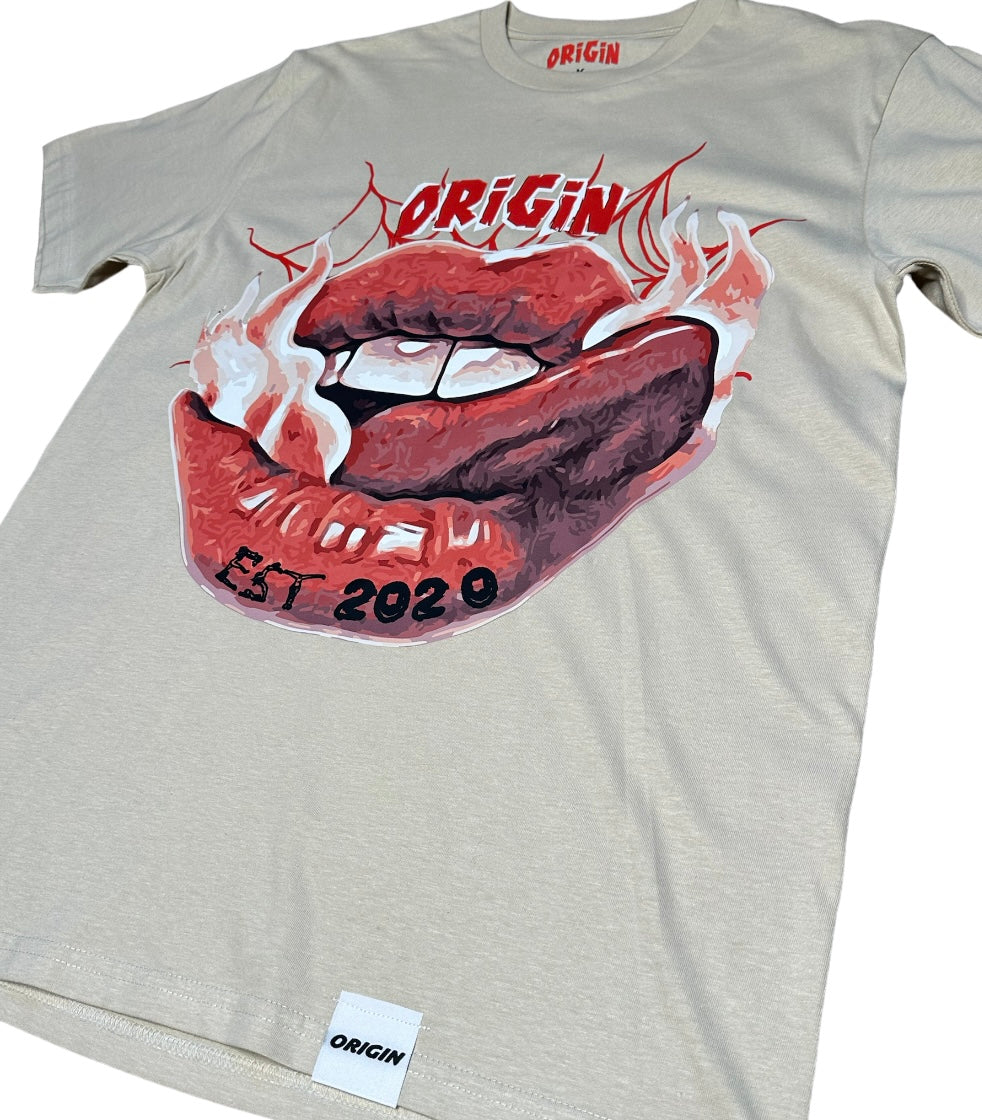 Graphic Lip Tee - Valentines 2024